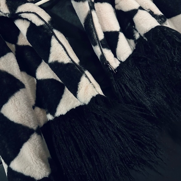 Black and White Checkered Faux Fur Women's Jacket - Picture 3 of 6